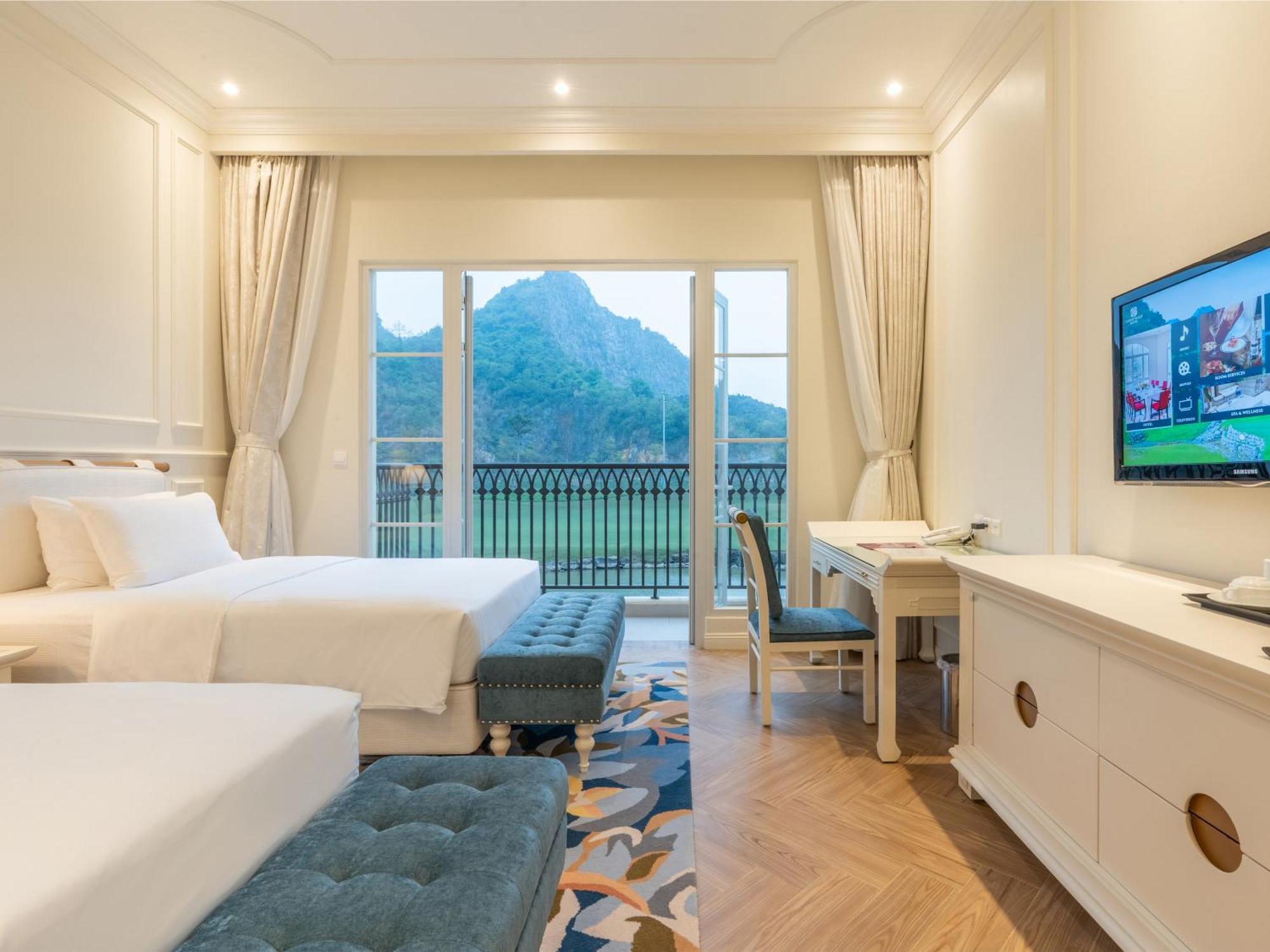 Legend Valley Hotel Ha Nam Phu Ly Exterior photo